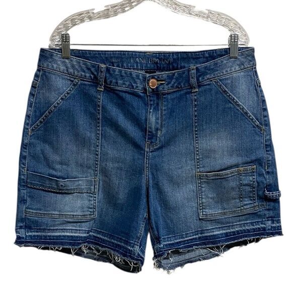 Lane Bryant Denim Cargo Shorts Size 18 Short – Raw Hem Utility‎ Jean Shorts - Picture 1 of 13